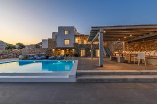 Villa Angelika/Pink Pelikan by the beach - Mykonos ciudad - 0