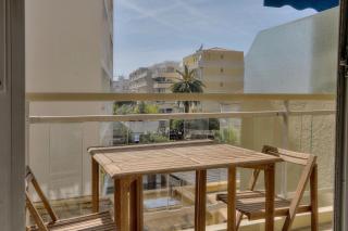 Immogroom - cosy apartment - Terrace - AC - Wifi - 5
