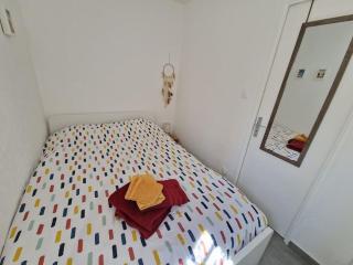 Rez-de-jardin sous pins et plage - Saint-Mandrier-sur-Mer - 1