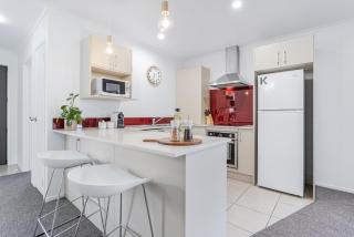 Park Scenery, Proximity and Value - By KOSH BNB - Hamilton - 7
