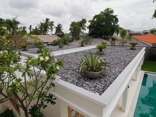 Amenara Estate by LifestyleRetreats - Canggu - 5