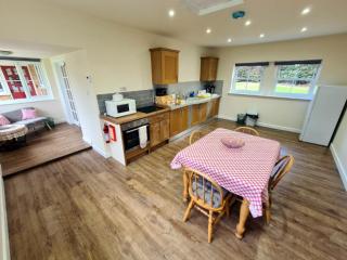 Elderflower Cottage - 4