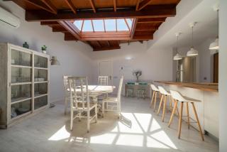 Lanzahost Casa Sunny Seafront - 8