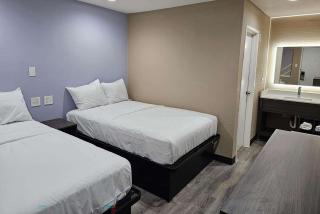 Super 8 by Wyndham Big Spring - 0