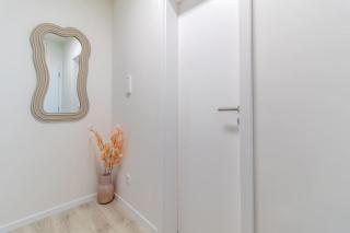 Cozy apartment near city centrum and Bratislava airport - 8