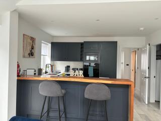 Brand New Big House with garden and free parking - Brentford - 7