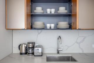 Midtown East 2br w gym doorman wd nr parks NYC-1206 - 2