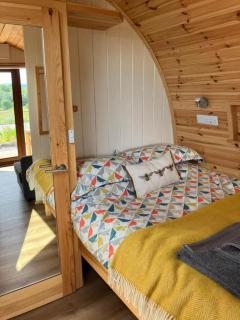 Migdale Pods Luxury Glamping - 7