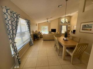 TAG Tranquility Vacation Home - Golf course view - Haines City - 2
