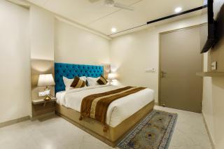 OPO Hotel Dior,Delhi Airport - 8