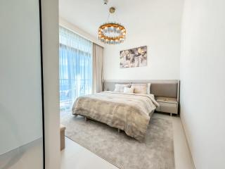 Panoramic Escape with Private beach, 2BR on High floor - Dubai - 4