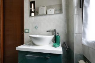 Youhosty - Padova Quater 199 - Milan - 1