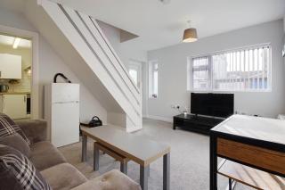 Ashley Road Apartments - 4
