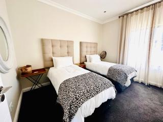 4 Bedroom Home, St Francis Links Golf Estate - St Francisbaai - 4