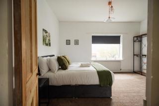 4BR Jubilee House Contractor Stay 7 Guests - Eston - 9
