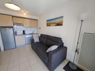 Appartement T2 front de mer avec terrasse et parking privé - FR-1-326-445 - Marseillan - 5