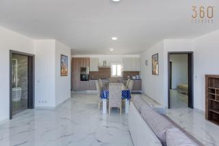 Beautiful Penthouse with private terrace & seaview by 360 Estates - St Paul's Bay - 3