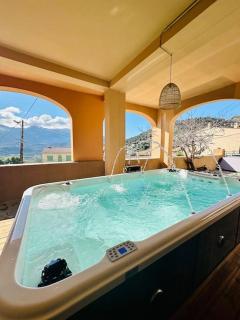 Authentique appartement vue montagnes avec grand patio et jacuzzi chauffé - Santa-Reparata-di-Balagna - 7