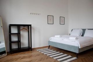 josef's home I Urban Classic Apartment I 02 - 4