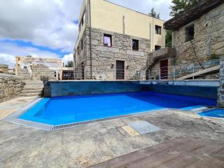 Charming Villa with Pool and Jacuzzi - Terras de Bouro - Terras de Bouro - 0