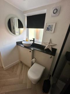 Saffron Cottage - Modern, central, seaside, 1Bed - Hornsea - 4