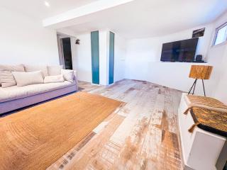 ZouZou charming apartment with swimming pool - Oyster Pond - 4