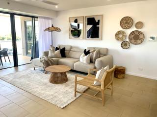 Serenity Short Stays - Sea La Vie - 3brm Penthouse at Darwin Waterfront - 6