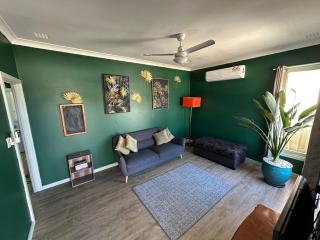 3 Bedroom Home Esperance - Esperance - 0