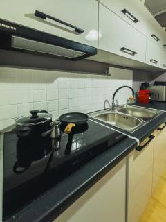 Downtown golden apartment - Kalamata - 8