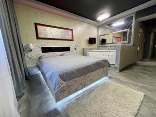 Luxury jacuzzy aparment - Bucharest - 7