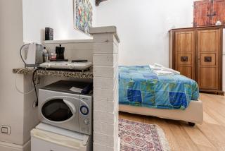 Quiet Independent at the Duomo - 2