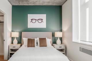 Landing at Logan Apartments - Studio in Logan Square - Chicago - 0