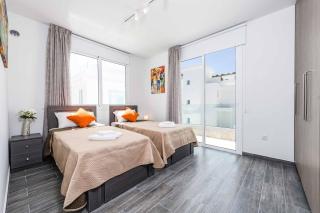 Green Bay Villa 14 - 1