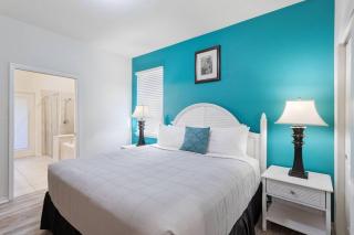 7 BR Galactic Favorite Davenport - 2