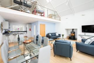 Suncatcher HM02 Lower Mill Estate Cotswolds - 8