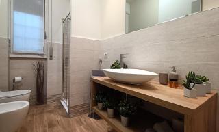 SAHI - Via Dei Ciclamini MM1 Primaticcio, Stadio San Siro, ospedale San Carlo - Mailand - 3