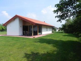 E18 Ferienhaus mit Garten und Terrasse - Butjadingen - 0