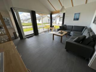 G6 Freistehendes Haus mit Garten und Wallbox - Butjadingen - 1