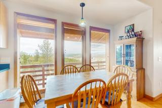 The Mountain Artist's Retreat - 1