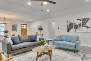 Gorgeous Sunny Home for Big Groups w Private Pool - Garland - 2