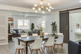 Luxury 4Bed 2Bath Hidden Gem w Backyard Oasis - 6