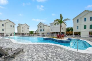 Upper Class - Orange Beach - 7