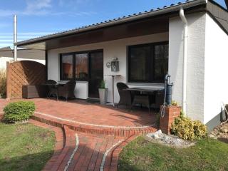 E13 Ferienhaus mit Garten, Terrasse und Deichblick - Butjadingen - 0
