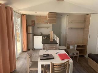 Bungalow confortable à Sérignan avec piscine partagée - Sérignan - 3