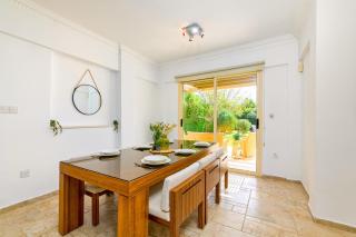 Villa Anassa Privat Pool Near Beach - 4