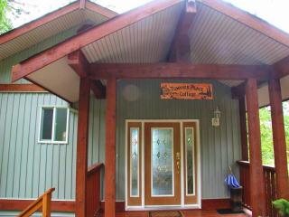 The Tuwanek Hotel and Spa - Sechelt - 4