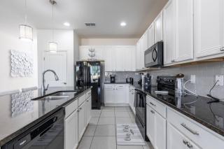 Beautiful and cozy home at Sonoma Resort - Kissimmee - 2