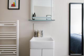 Borough High Street Rooms - London - 9