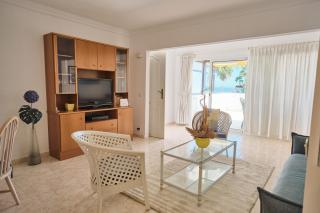 Lovely Apartment in San Agustín: Steps Away from Playa Del Inglés and Maspalomas! - San Bartolomé - 0