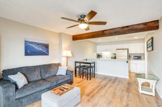 Waterfront Condo with Deck on Lake of the Ozarks! - Lake Ozark - 0